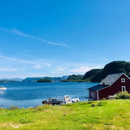 Waterfront Holiday home *